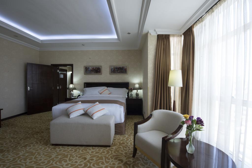 Capital Hotel And Spa Addis Ababa Dış mekan fotoğraf